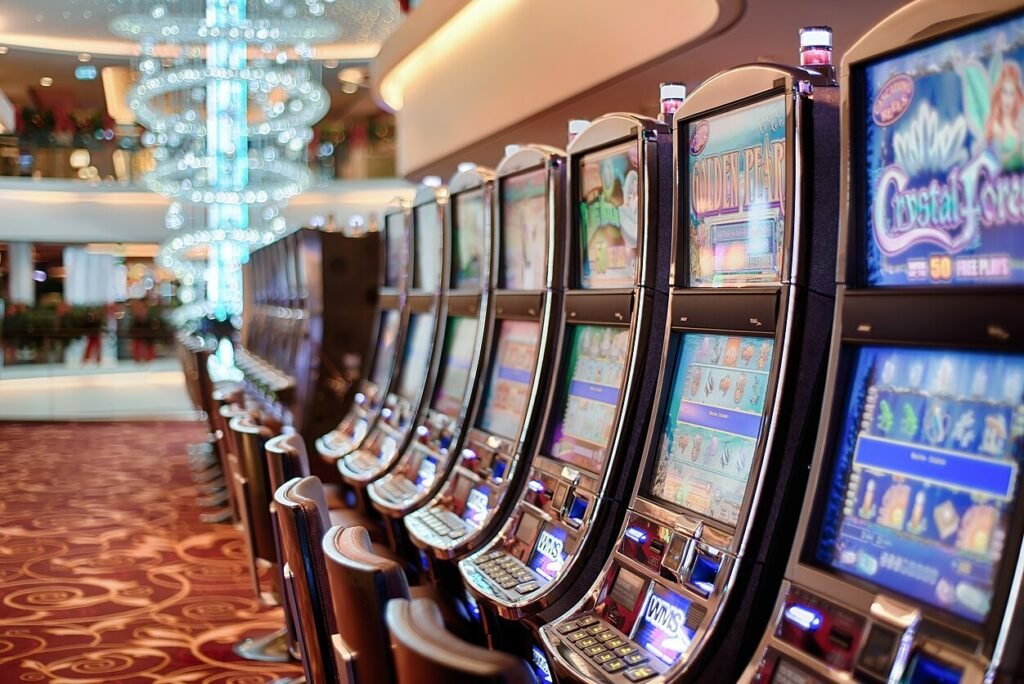 Kuo skiriasi lošimų automatai su dideliu ir mažu volatilumu?