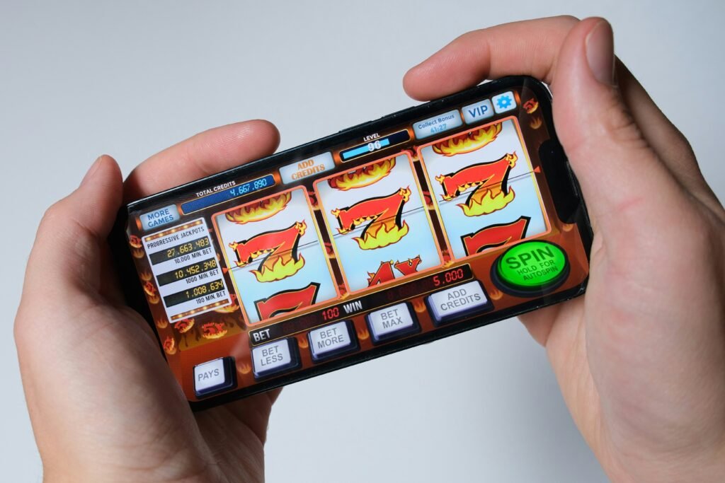 Mobilieji kazino: Kaip žaisti telefone ar planšetėje?